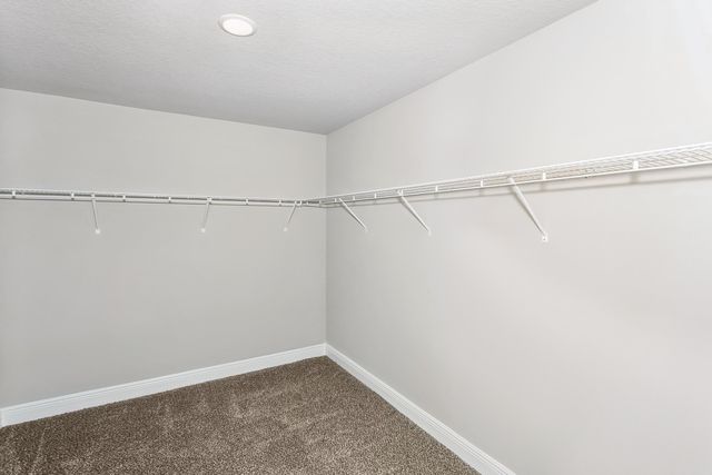 7560 Hatteras Drive, Navarre, FL 32566