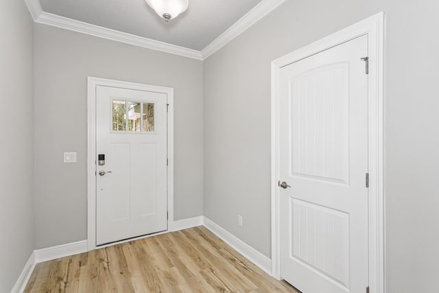 7560 Hatteras Drive, Navarre, FL 32566