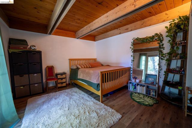 21625 Crystal Lake Dr., Sonora, CA 95370