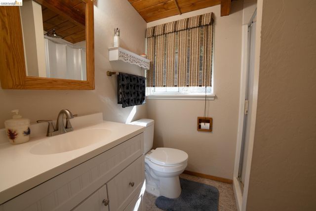 21625 Crystal Lake Dr., Sonora, CA 95370