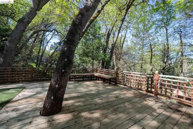 21625 Crystal Lake Dr., Sonora, CA 95370