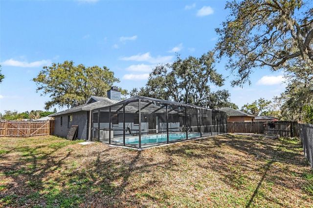 2332 SEWARD DRIVE, Sarasota, FL 34234