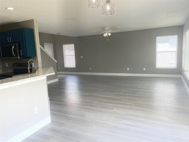 207 SOUTHBRIDGE CIRCLE, Kissimmee, FL 34744