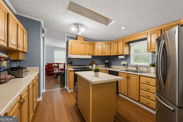 2048 Highway 82, Statham, GA 30666