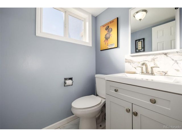 6611 W 74th Ave, Arvada, CO 80003