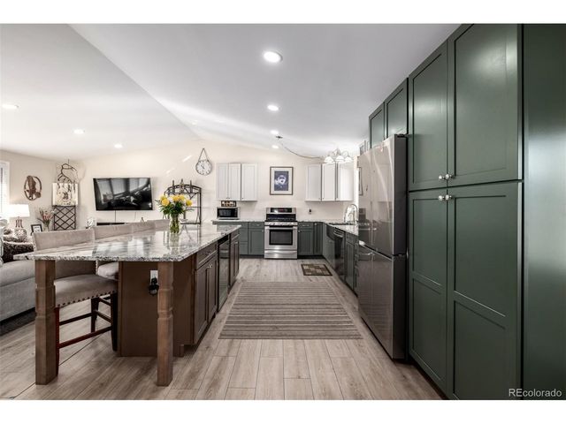 6611 W 74th Ave, Arvada, CO 80003