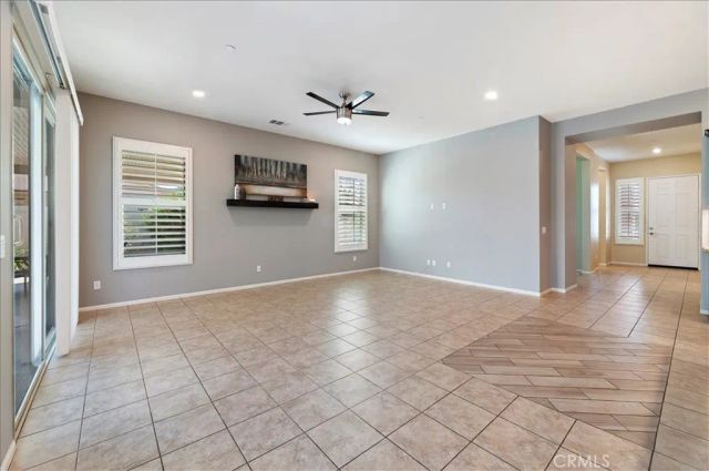 1394 Via La Presa, Hemet, CA 92545