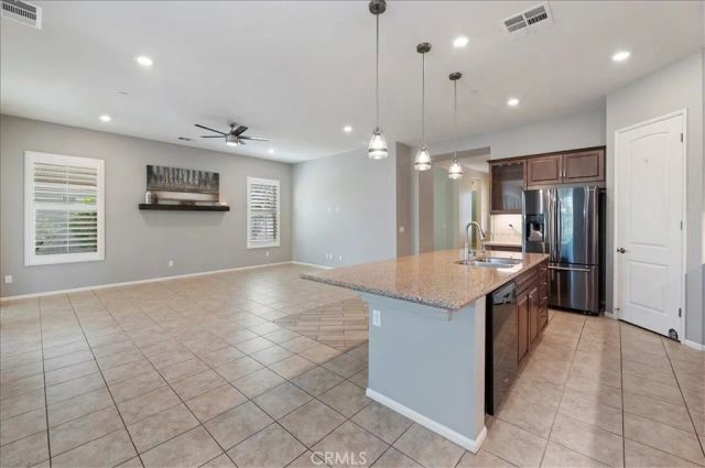 1394 Via La Presa, Hemet, CA 92545