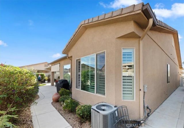 1394 Via La Presa, Hemet, CA 92545