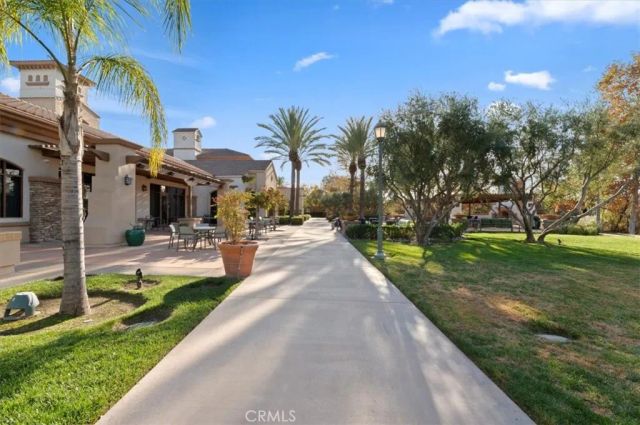 1394 Via La Presa, Hemet, CA 92545