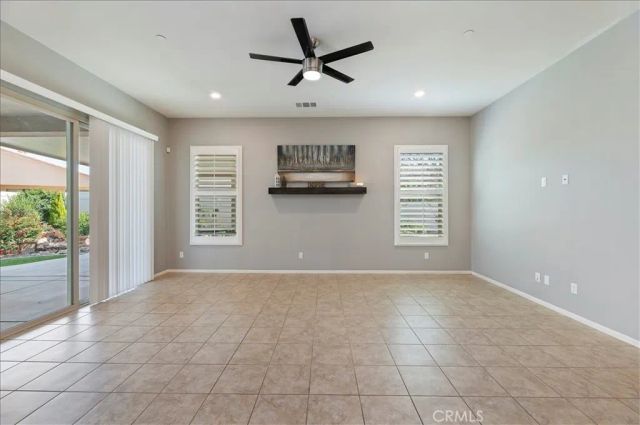 1394 Via La Presa, Hemet, CA 92545