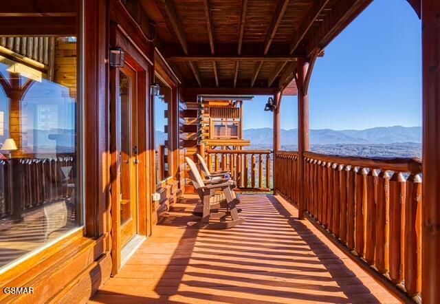 3045 Legacy Vista Drive, Sevierville, TN 37876