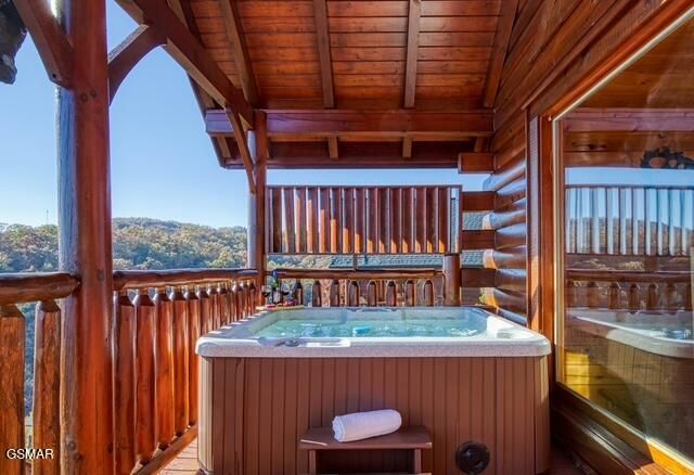 3045 Legacy Vista Drive, Sevierville, TN 37876