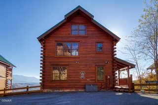 3045 Legacy Vista Drive, Sevierville, TN 37876