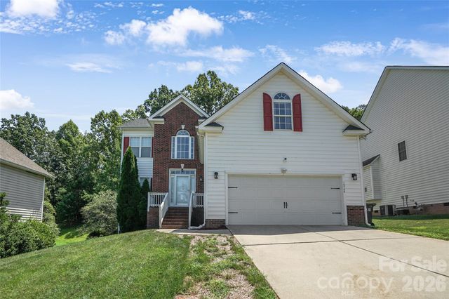 10706 Hellebore Road, Charlotte, NC 28213