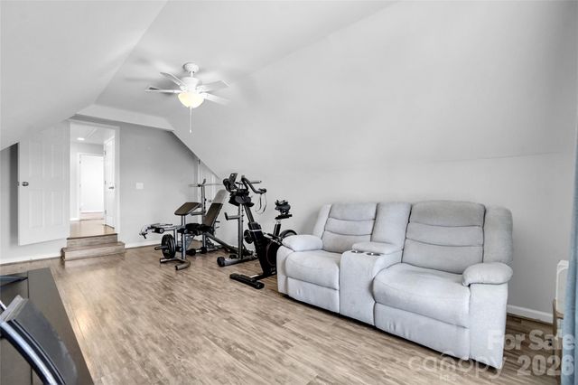 10706 Hellebore Road, Charlotte, NC 28213
