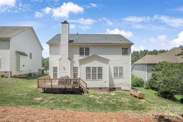 10706 Hellebore Road, Charlotte, NC 28213