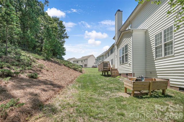 10706 Hellebore Road, Charlotte, NC 28213