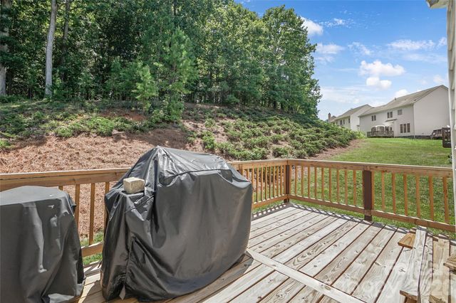 10706 Hellebore Road, Charlotte, NC 28213