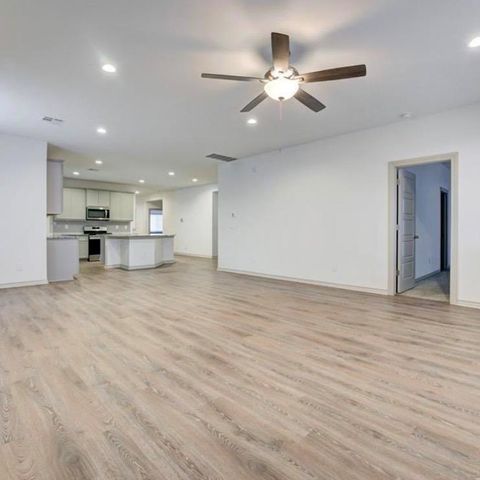 14500 Gravity Falls Lane, Oklahoma City, OK 73142