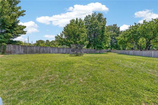 13878 S Kaw Street, Olathe, KS 66062