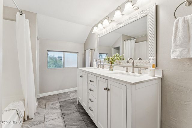 3017 W SAHUARO Drive, Phoenix, AZ 85029