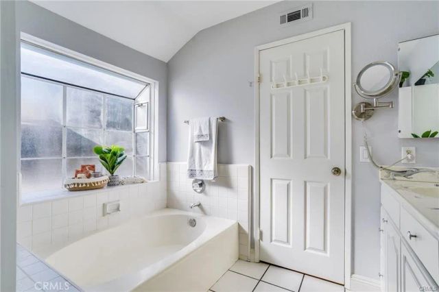 11094 Kayjay, Riverside, CA 92503