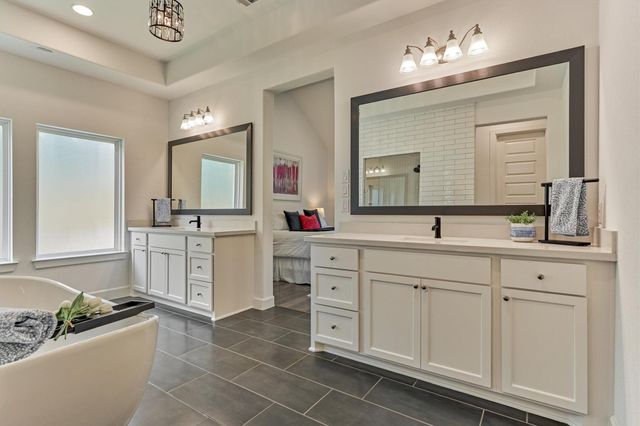 205 Patina Sorrel Drive, Montgomery, TX 77316