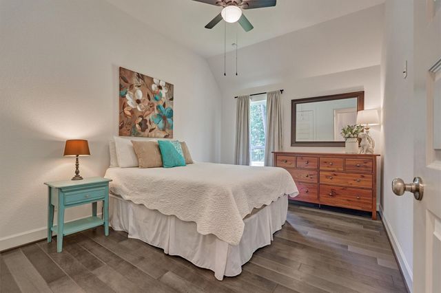 205 Patina Sorrel Drive, Montgomery, TX 77316
