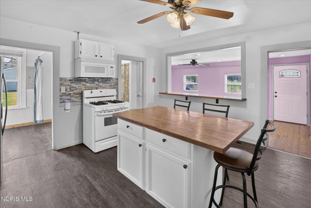 346 W Andrus Road, Northwood, OH 43619