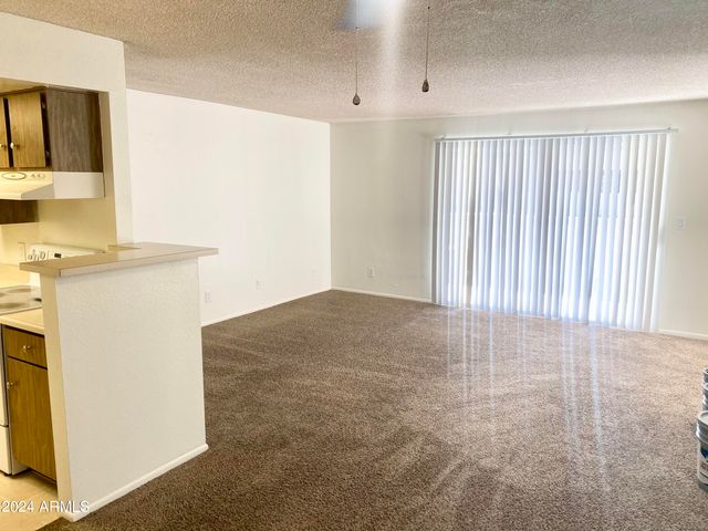 4608 W MARYLAND Avenue 144, Glendale, AZ 85301