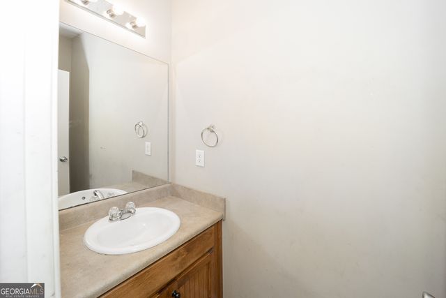 1231 Hillview Road, Hampton, GA 30228