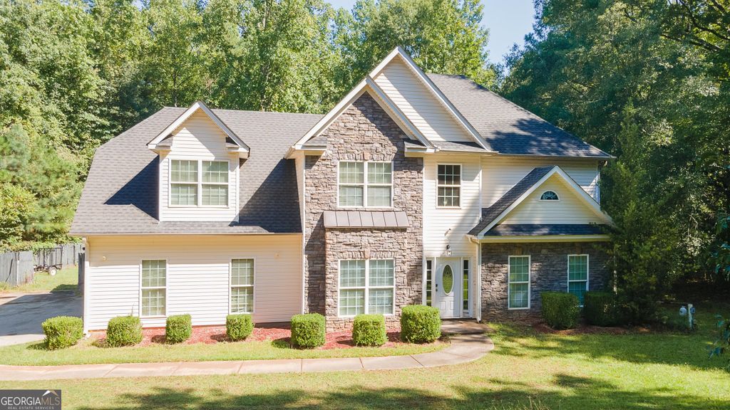 1231 Hillview Road, Hampton, GA 30228