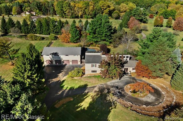 2345 E Commerce Street, Milford, MI 48381