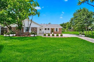 626 Shore Acres Boulevard, Shoreacres, TX 77571