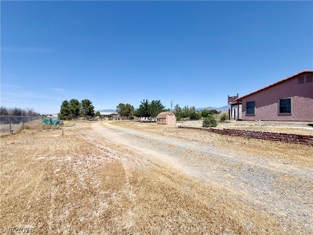 1220 Gamebird Road, Pahrump, NV 89048