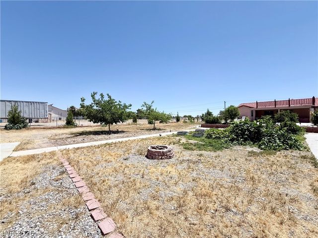 1220 Gamebird Road, Pahrump, NV 89048