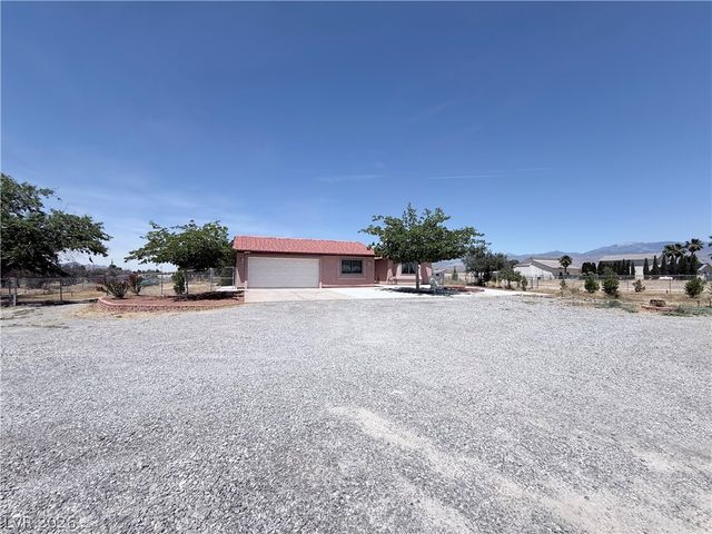 1220 Gamebird Road, Pahrump, NV 89048