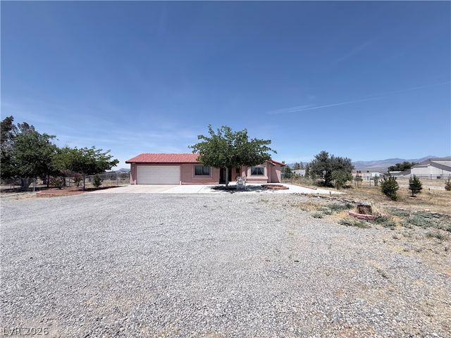 1220 Gamebird Road, Pahrump, NV 89048