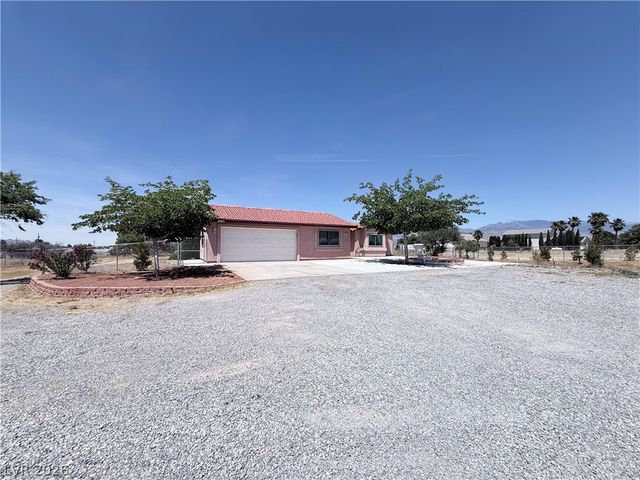1220 Gamebird Road, Pahrump, NV 89048