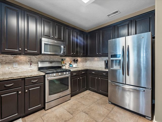 1410 Queens Bay Drive, Katy, TX 77494