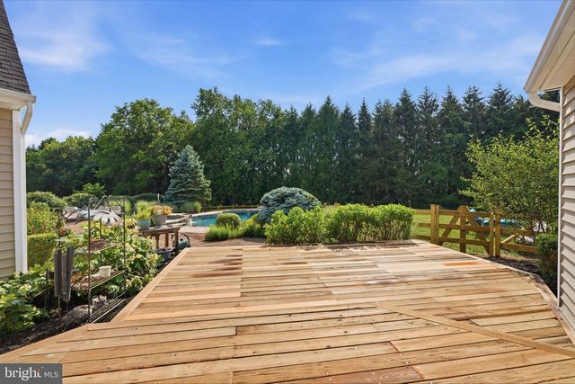 204 HERON CT, Washington Crossing, PA 18977