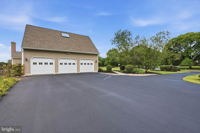 204 HERON CT, Washington Crossing, PA 18977