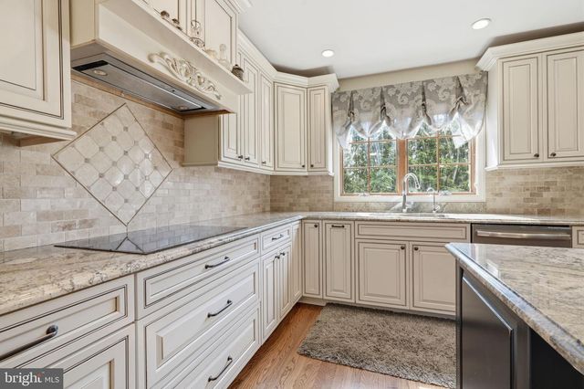 204 HERON CT, Washington Crossing, PA 18977