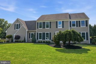204 HERON CT, Washington Crossing, PA 18977