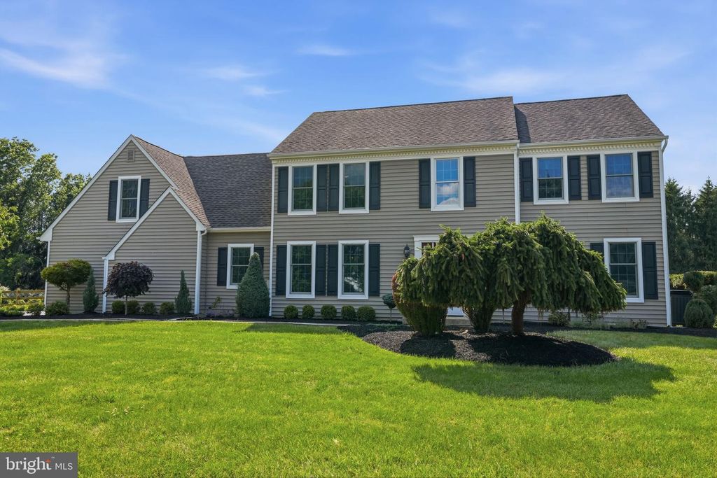 204 HERON CT, Washington Crossing, PA 18977