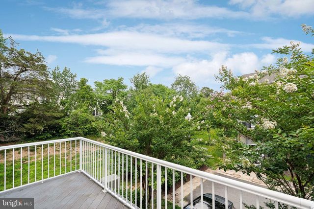 25111 NEPTUNE TER #UPPER 2 LEVELS ONLY, Chantilly, VA 20152