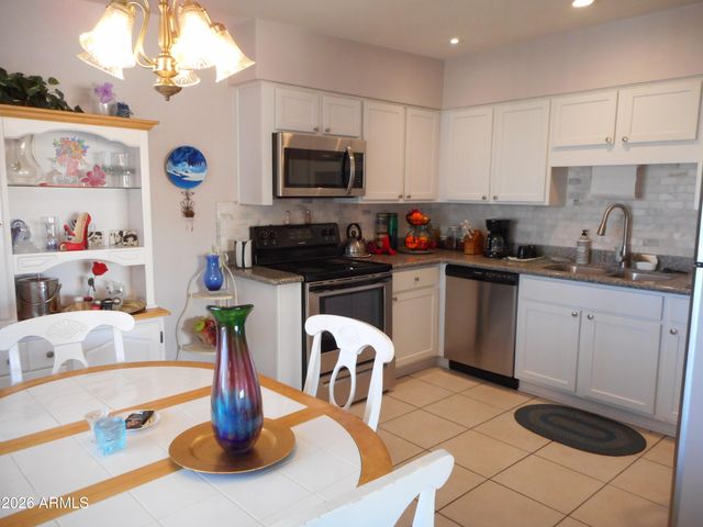 6805 E 2ND Street 24, Scottsdale, AZ 85251