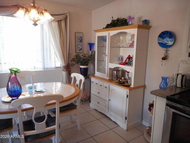 6805 E 2ND Street 24, Scottsdale, AZ 85251