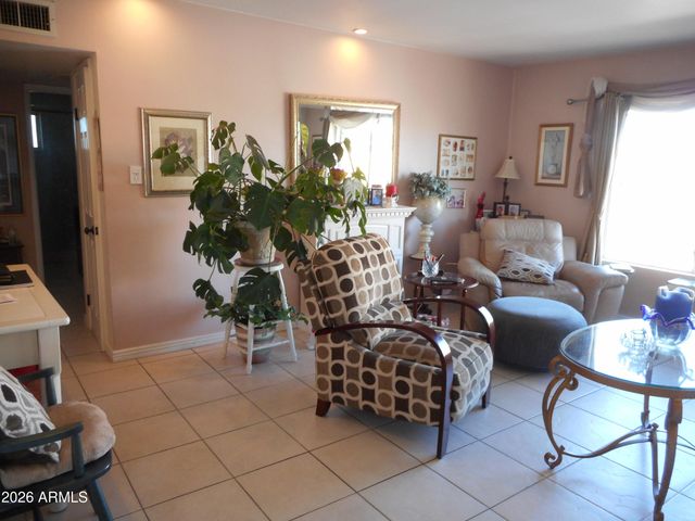 6805 E 2ND Street 24, Scottsdale, AZ 85251